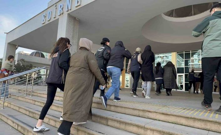 Edirne’de FETÖ’den gözaltına alınan 6 şüpheli adliyeye sevk edildi