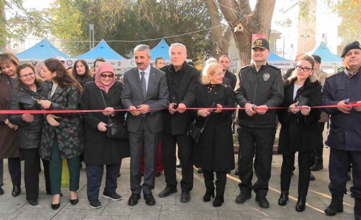Edirne’de polis eşleri tek yürek oldu, tüm ürünler tükendi