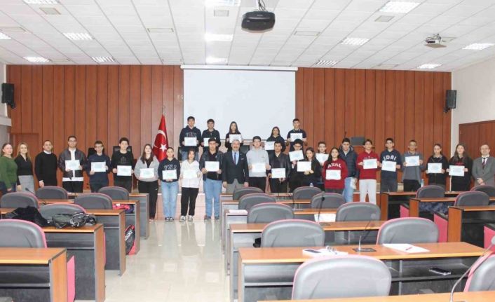 Efeler’de öğrenci meclisi yeni döneme başladı