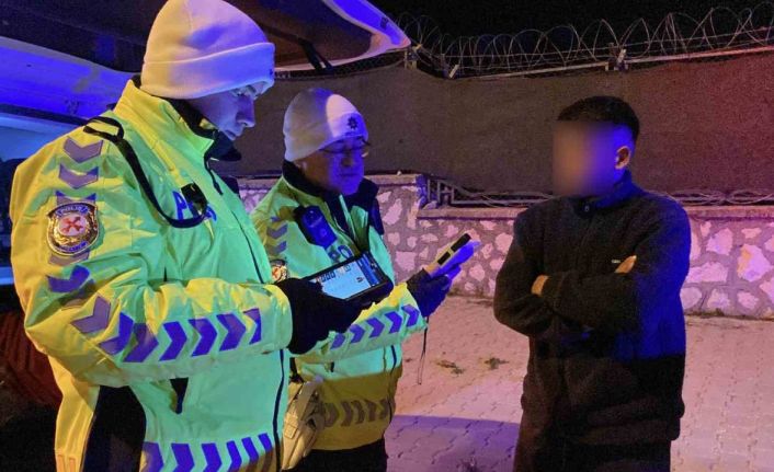 Ehliyetini 2 yıl önce aldığını söyledi, aday sürücü olduğu tespit edilince ehliyeti iptal edildi