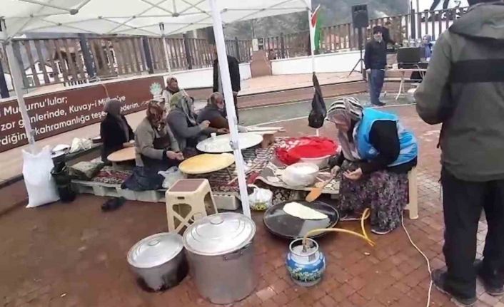 El emeği ürünlerini Filistinliler için satışa sundular