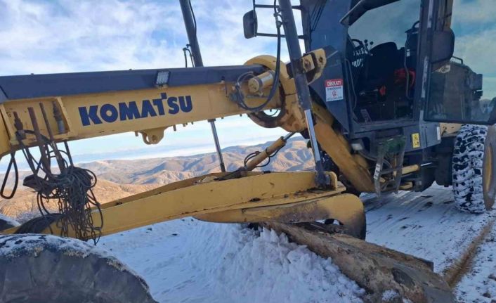 Elazığ İl Özel İdaresi karla mücadele sezonunu başlattı