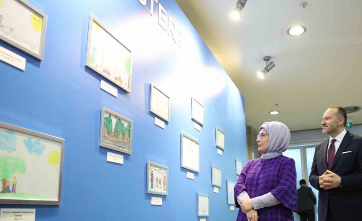 Emine Erdoğan, TRT Uluslararası Çocuk Medyası Zirvesi’ne katıldı