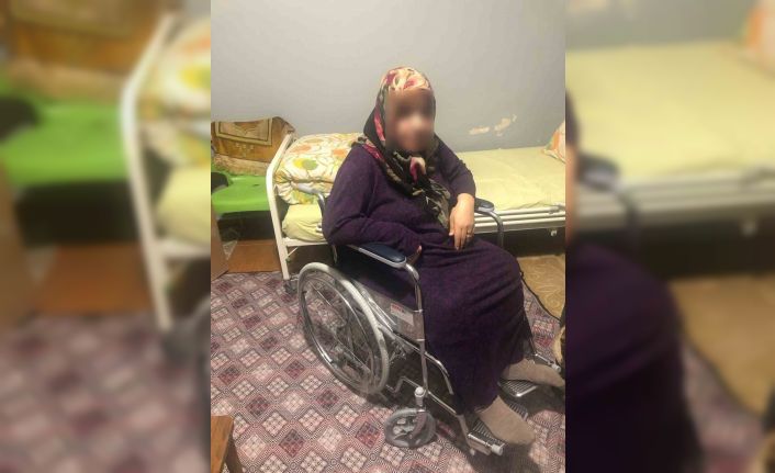 Engelli vatandaşlara tekerlekli sandalye desteği