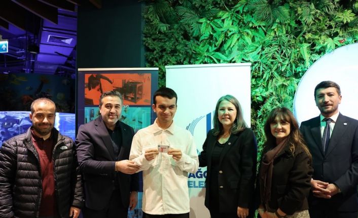 Engelliler, su altı dalışı yaparak yeteneklerini sergiledi