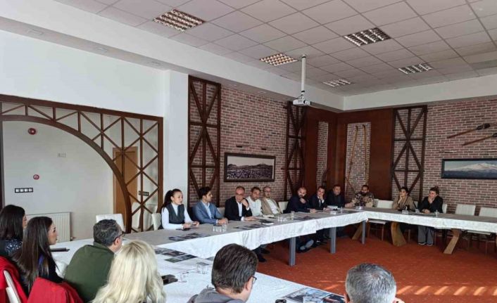 Erciyes’te sezon öncesi değerlendirme toplantısı yapıldı