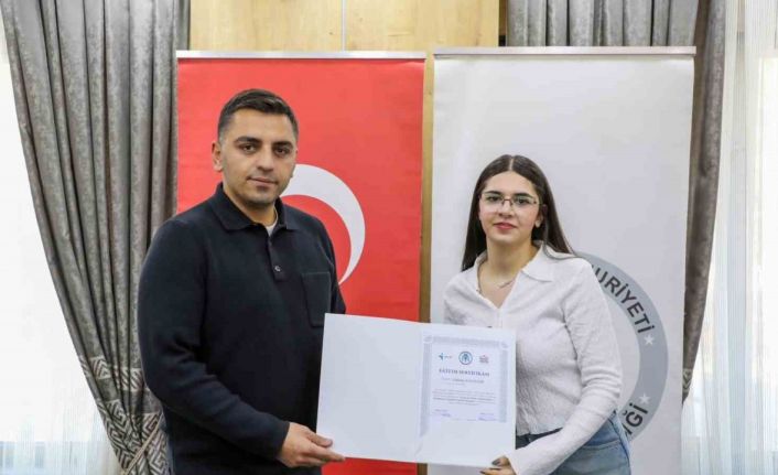 Erzincan’da kadın girişimcilere yönelik sertifika programı tamamlandı