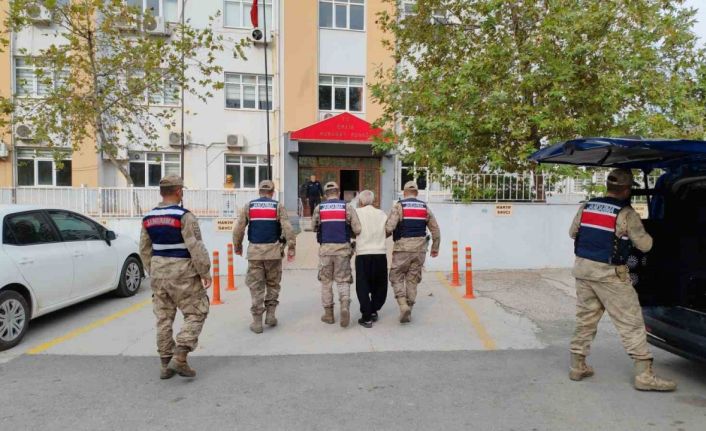 Eşini öldüren 77 yaşındaki adam tutuklandı