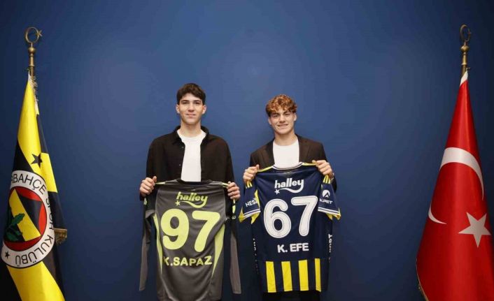 Fenerbahçe, Kamil Efe Üregen ve Kuzey Sapaz ile profesyonel sözleşme imzaladı