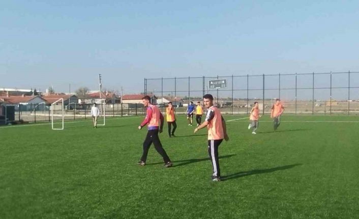 Futbol takımı seçmelerinde büyük coşku yaşandı