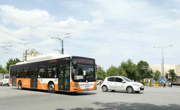 Gaziantep Büyükşehir, toplu ulaşım ağına öğrenciler için yeni bir hat ekledi