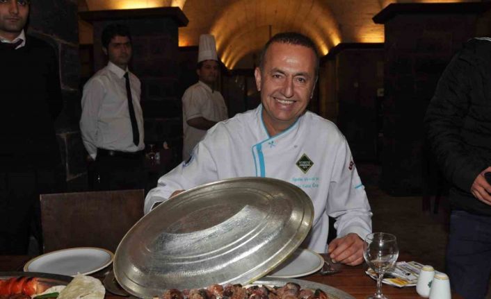 Gaziantep’te soğan kebabı sezonu açıldı