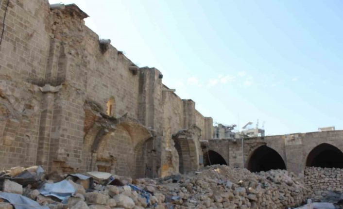 Gazze’nin en eski camisi Büyük Ömer Camii’nde restorasyon çalışmaları başladı