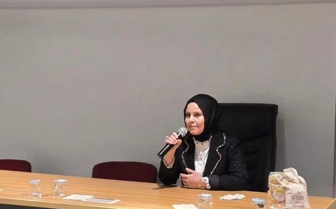 Gediz’de tarhana çorbası üretim işletmesi sahibi öğrencilerle buluştu