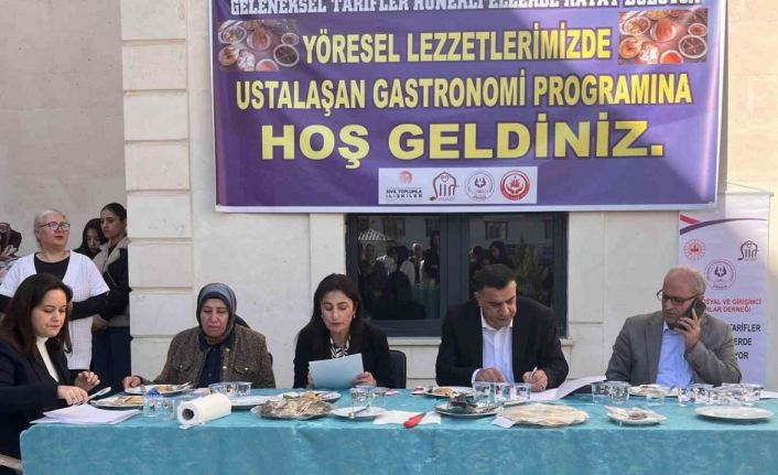 Genç kursiyerler yöresel yemeklerle hünerlerini sergiledi