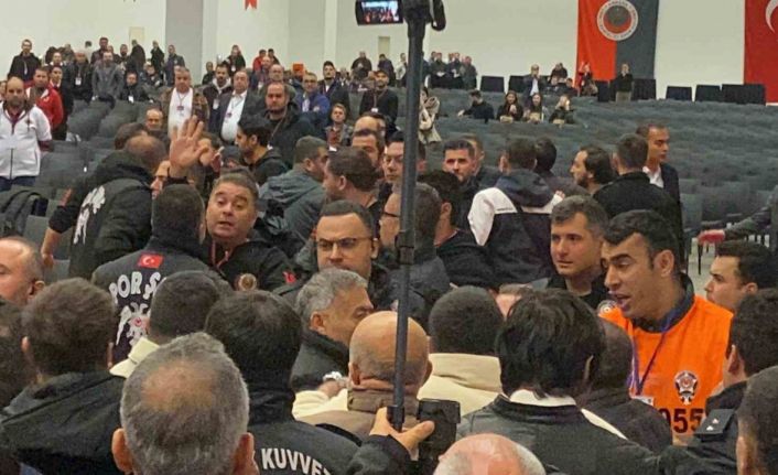 Gençlerbirliği Olağanüstü Genel Kurulu’nda kavga