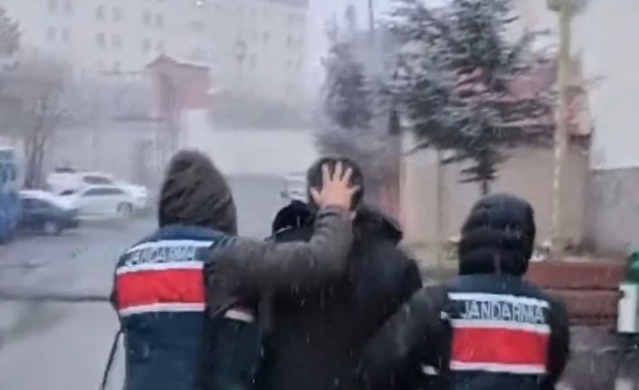 Hakkari’de 2 firari hükümlü yakalandı