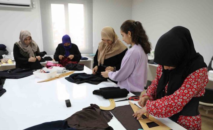 Haliliye Belediyesi’nden kadınlara eğitim ve hobi desteği