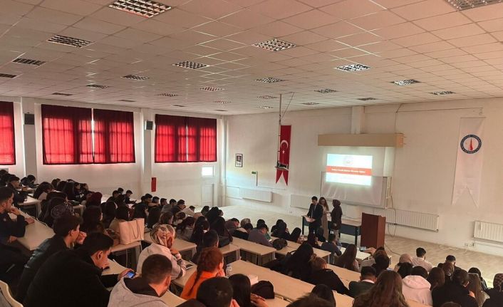 Hisarcık MYO’da "Kadına Yönelik Şiddetle Mücadele" konulu eğitim