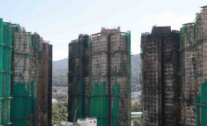 Hong Kong’daki yangın felaketinde can kaybı 151’e yükseldi