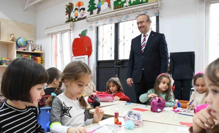 İl Milli Eğitim Müdürü Aydın, miniklere sunulan öğrenme ortamını yerinde inceledi