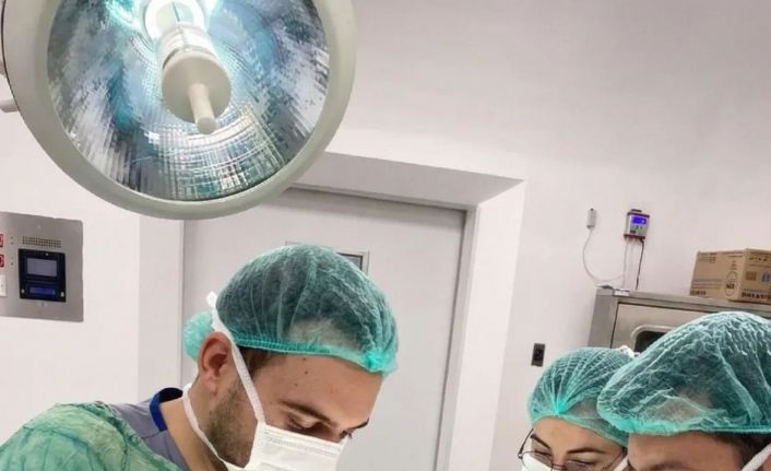 İlçedeki Devlet Hastanesi’nde ilk kez yapılan ameliyat başarılı geçti