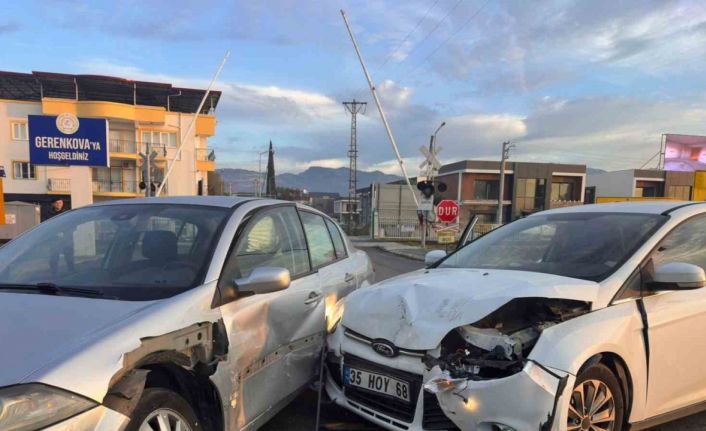 İncirliova’da otomobiller çarpıştı: 1 yaralı