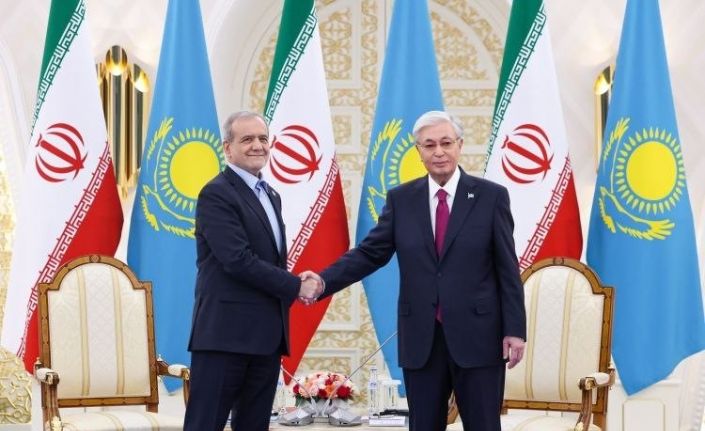 İran Cumhurbaşkanı Pezeşkiyan: "ABD ve bazı Batılı ülkeler, bağımsız ülkelerin egemenliğini hedef alıyor"