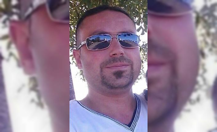 İş yerinin bodrumunda iple asılı halde bulundu