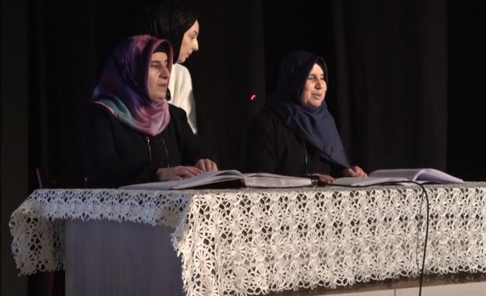 İşitme ve görme engelli öğrenciler Kur’an tilaveti ve ilahilerle gönülleri fethetti