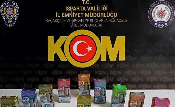 Isparta’da yeni yıl tedbirleri kapsamında kaçak içki ve elektronik sigara ele geçirildi