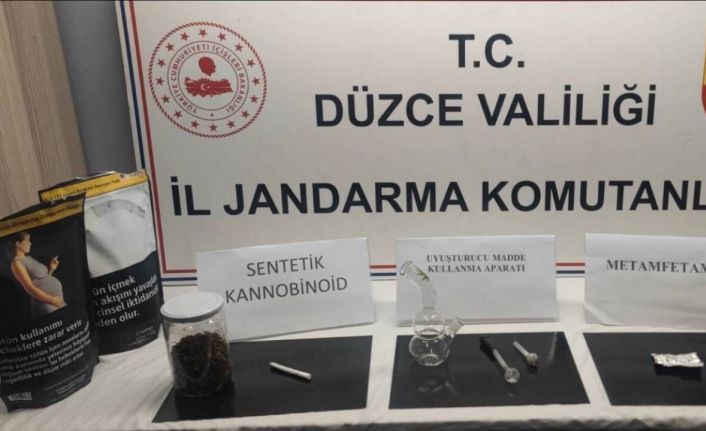 Jandarma devriye sırasında yakaladı, üzerinden uyuşturucu çıktı