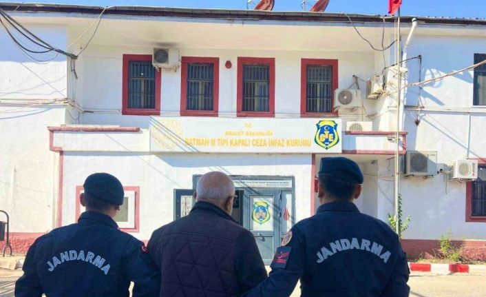Jandarmadan aranan şahıslara yönelik operasyon: 21 kişi yakalandı