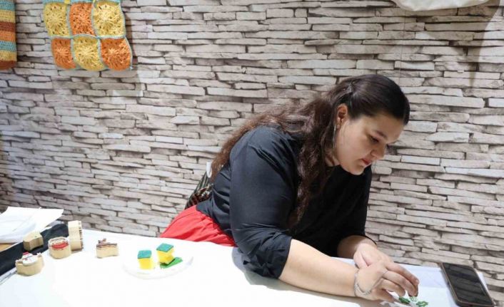 Kadınların hobisi  aile destek merkezinde ekonomik gelire dönüştü