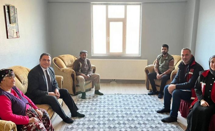 Kağızman’da şehit ve gazi aileleri ziyaret edildi