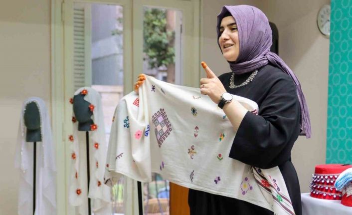 Karnavas Bezi Kahire’de görücüye çıktı