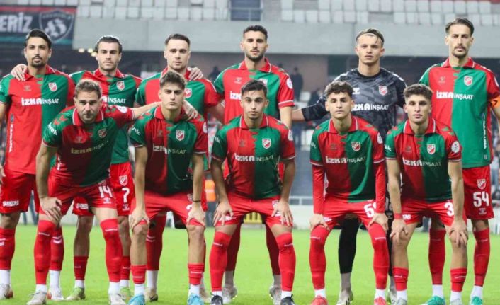 Karşıyaka, 3. Lig’de kaybetmeyen iki takımdan birisi