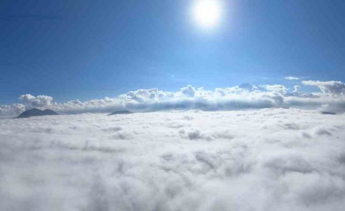 Kayseri’de sis bulutlarının üzerinden görüntüler hayran bıraktı