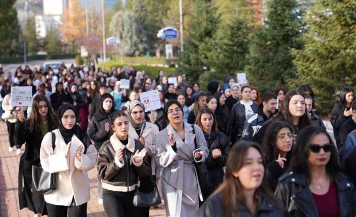 KBÜ’de Dünya Engelliler Günü için kapsamlı program düzenlendi