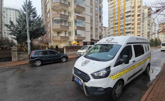 Kendi karısını öldürmeye geldi, görevlinin karısını öldürdü