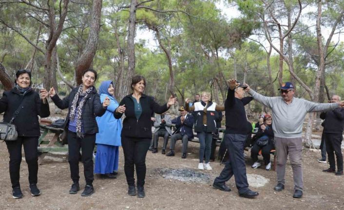 Kıbrıs gazileri ve aileleri piknikte buluştu
