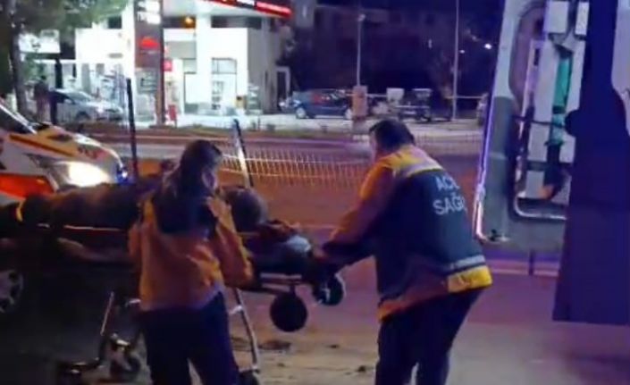 Kırmızı ışık ihlali yapan mikser ortalığı savaş alanına çevirdi; 5 yaralı