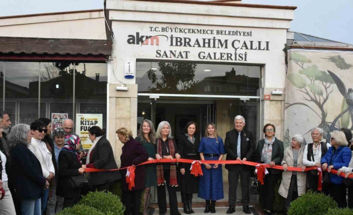 Koleksiyoner Ebru Turhan’ın sergisi, sanatseverleri doğayla buluşturdu