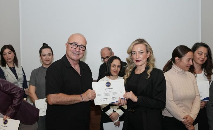 Konyaaltı Belediyesi yönetici kadrosuna liderlik eğitimi