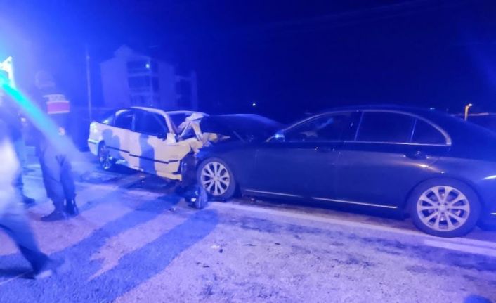 Konya’da otomobiller çarpıştı: 1 ölü, 5 yaralı