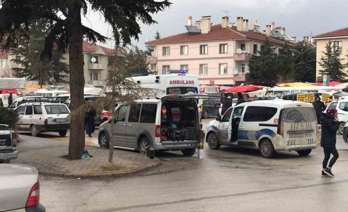 Konya’da pazarda taşlı-sopalı kavga: 5 yaralı