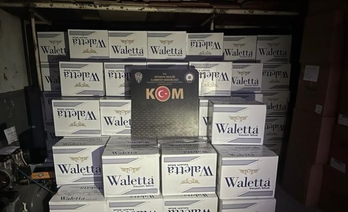 Kütahya’da bir araçta 5 milyon 190 bin boş makaron ele geçirildi