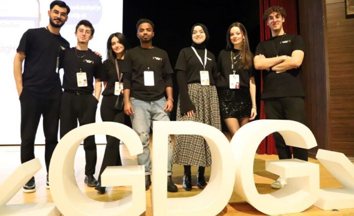 Kütahya’daki ’Devfest’25’ etkinliği teknoloji tutkunlarını bir araya getirdi