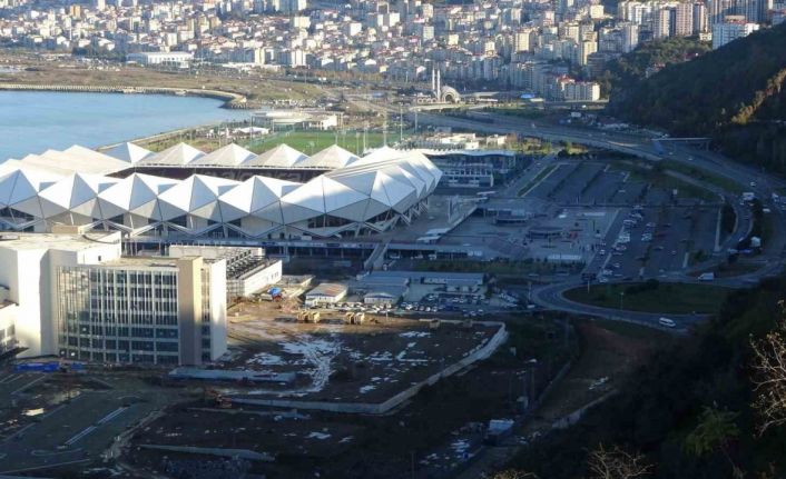 Maç günleri Akyazı Stadı ve çevresinde yaşanan trafik sorunu gündemden düşmüyor