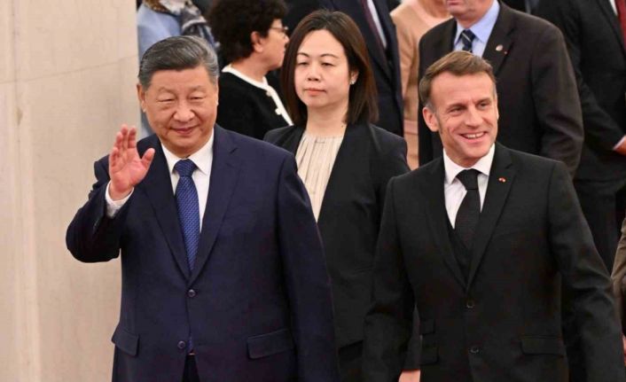 Macron’dan Xi’ye: "Çin ve Fransa dengeli bir ekonomik idari sistemin temelini atmalı"